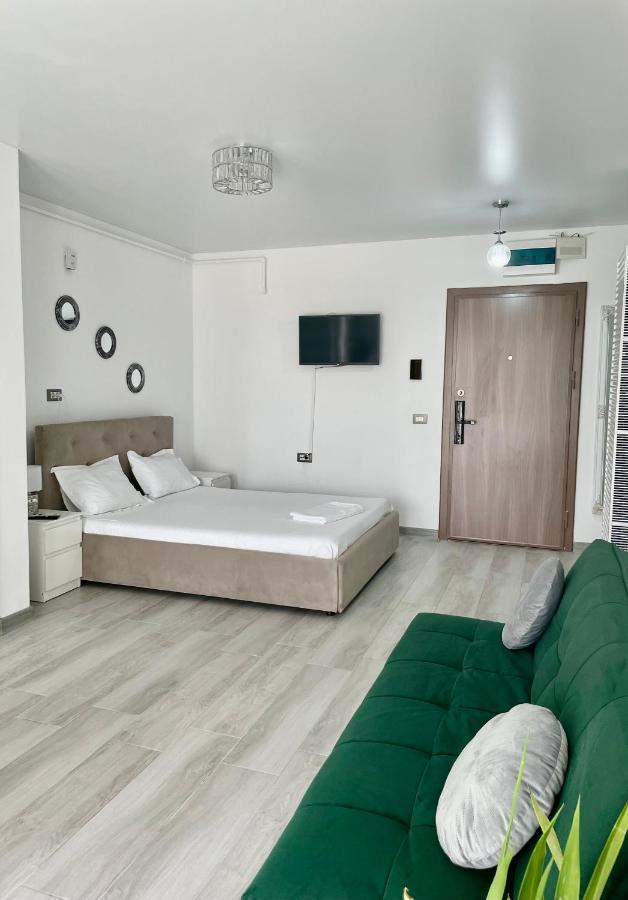 Apartamento Dominic 2 Beds 1 Sofa Parking Pool Apartament By Alezzi Nord10 Năvodari Exterior foto